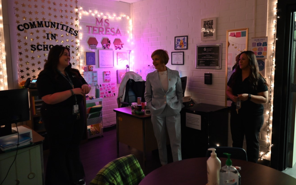 Congresswoman Lee with CIS Site Coordinator