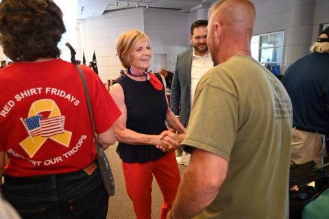 Congresswoman Lee with Memorial Day Service attendees