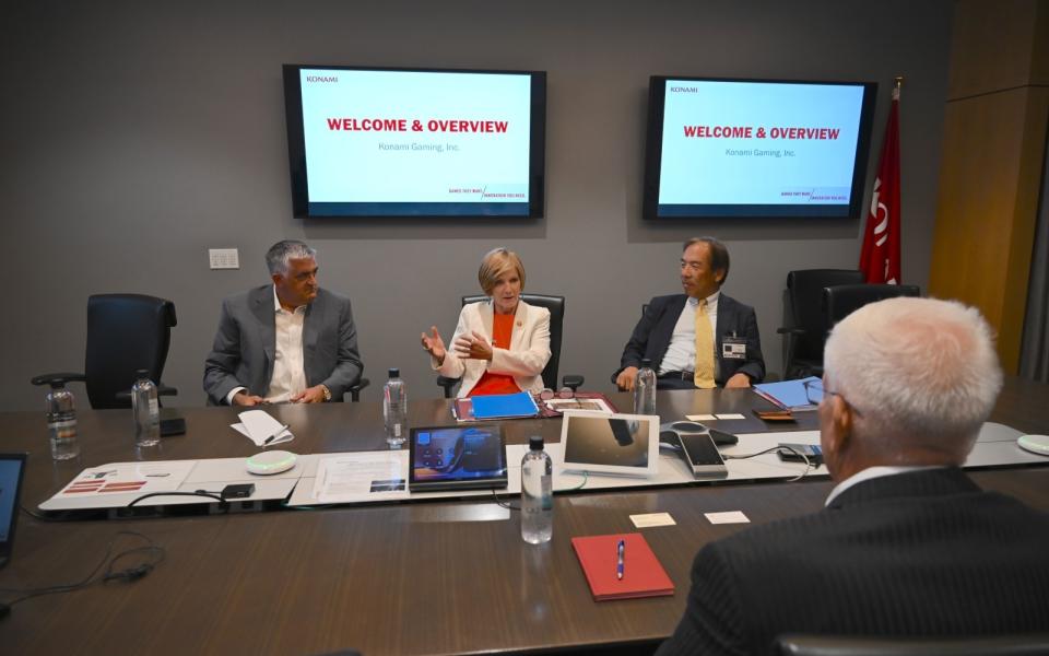Congresswoman Lee touring Konami facilities