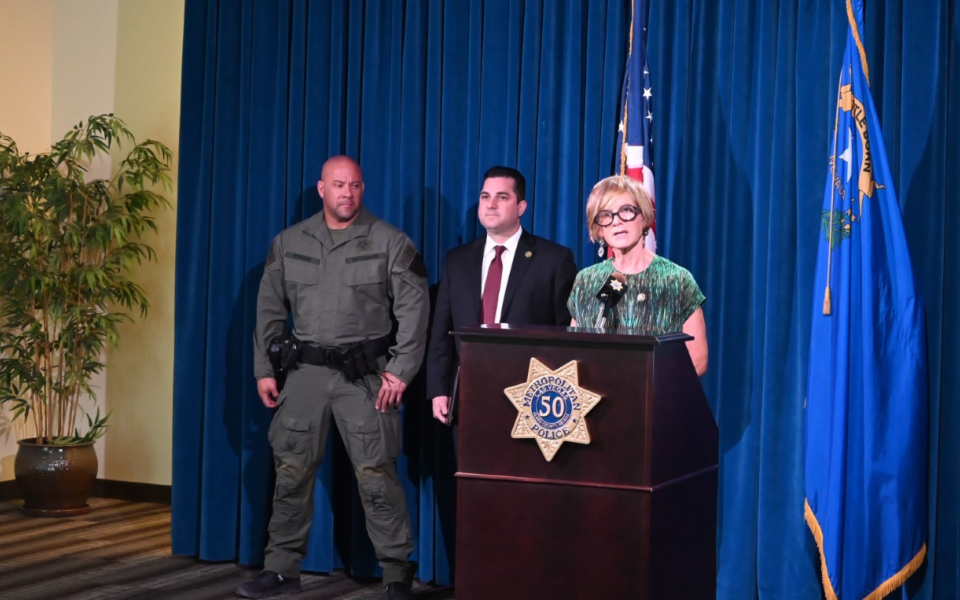 Congresswoman Lee standing with LVMPD